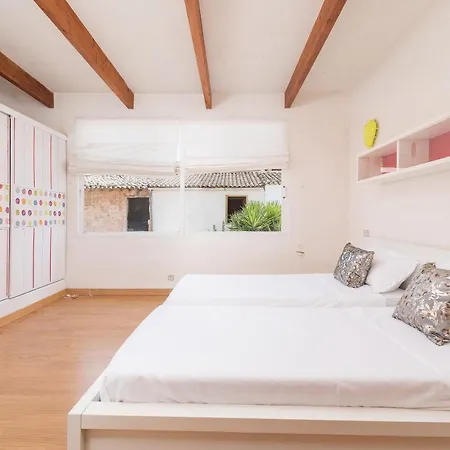 Holiday home Ca Sa Cristeta De S'escola *