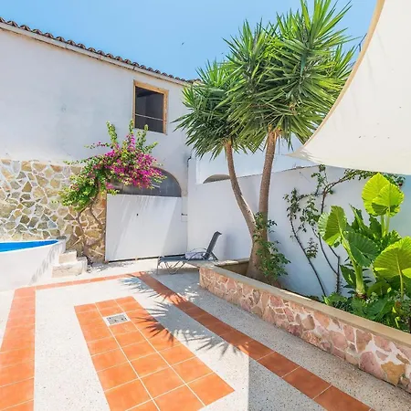 Holiday home Ca Sa Cristeta De S'escola Sa Pobla